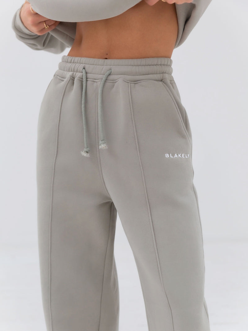 Everyday Wide Leg Sweatpants - Grey