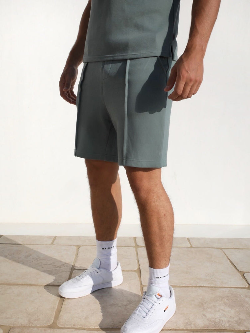 Verona Shorts - Khaki Green