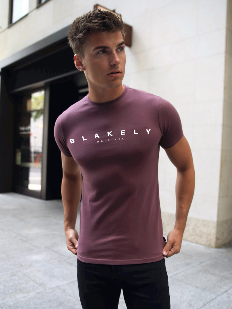 Colton T-Shirt - Burgundy