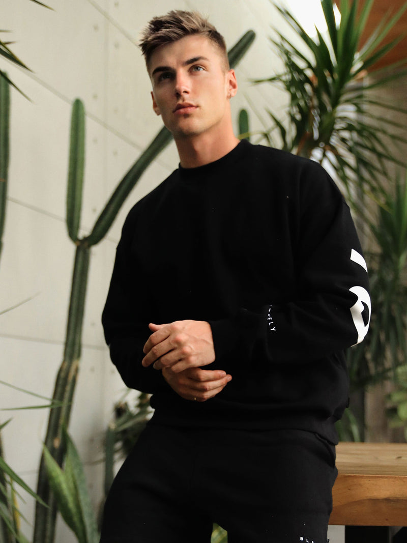 Idris Oversized Jumper - Black