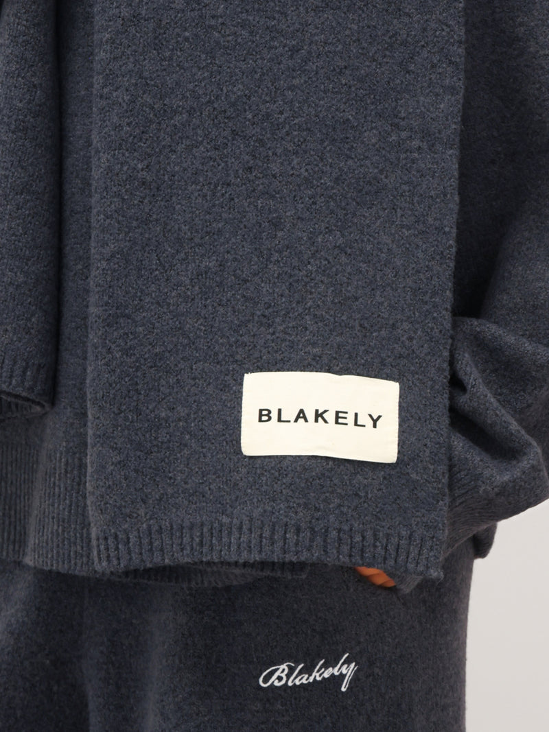 Label Knitted Scarf - True Navy