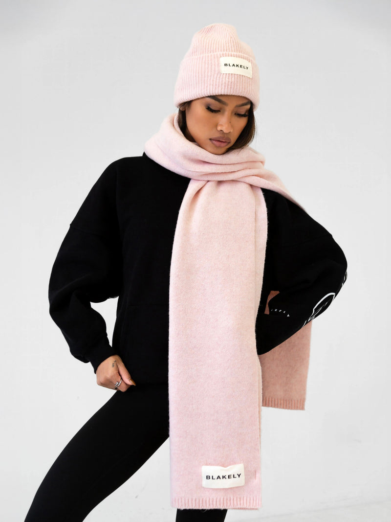 Label Knitted Scarf - Marshmallow Pink