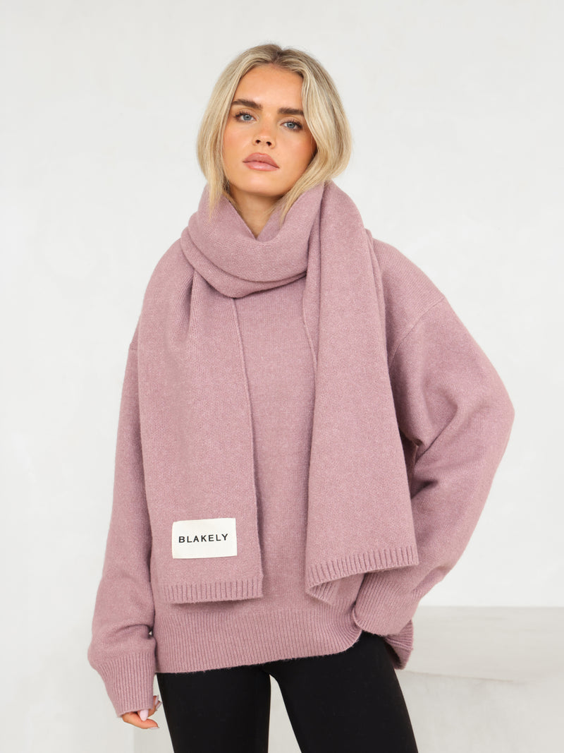 Label Knitted Scarf - Dusty Pink