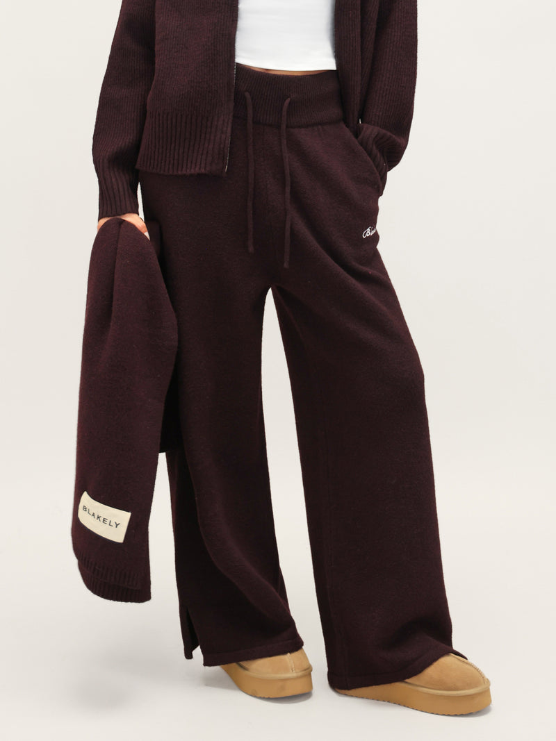 Label Knitted Scarf - Dark Mulberry