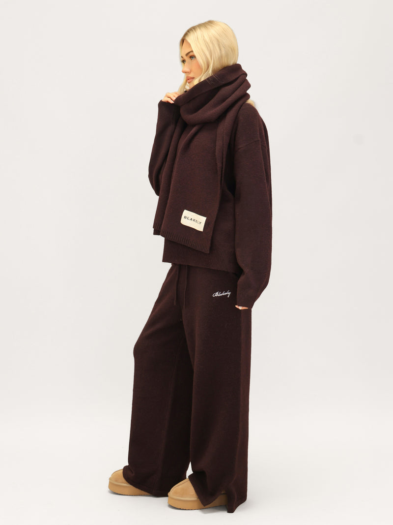 Label Knitted Scarf - Dark Mulberry