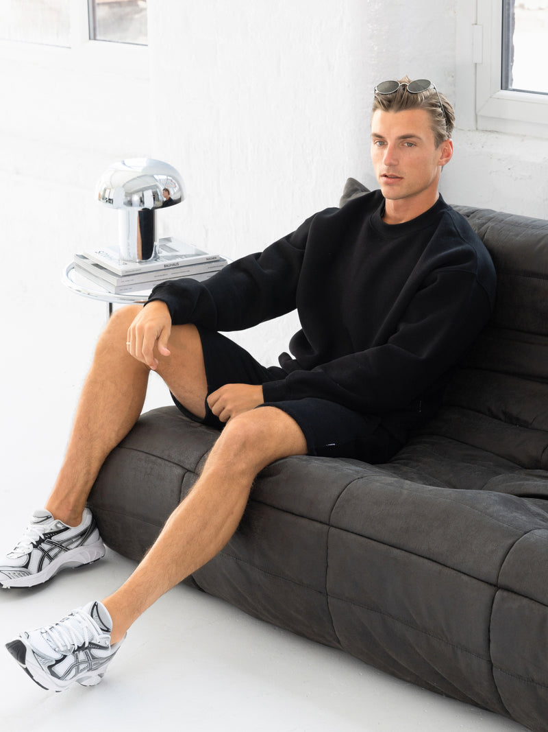 Blakely Basic Relaxed Jumper - Black