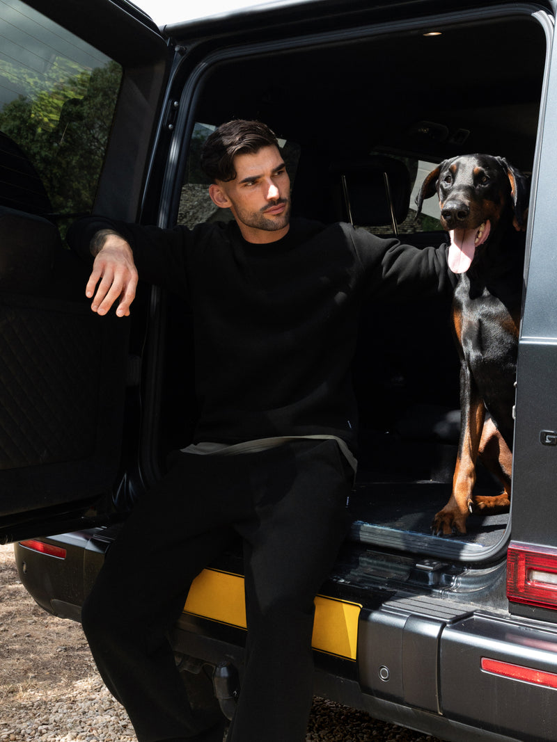 Blakely Basic Relaxed Jumper - Black
