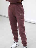 Universal Women's Sweatpants - Burgundy