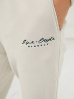 Life & Style Loose Fitting Sweatpants - Chalk