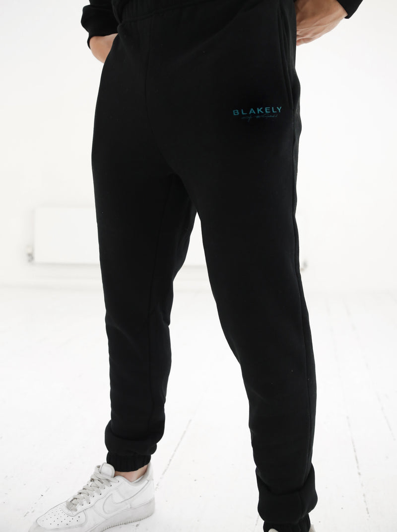 Signature Relaxed Sweatpants - Black