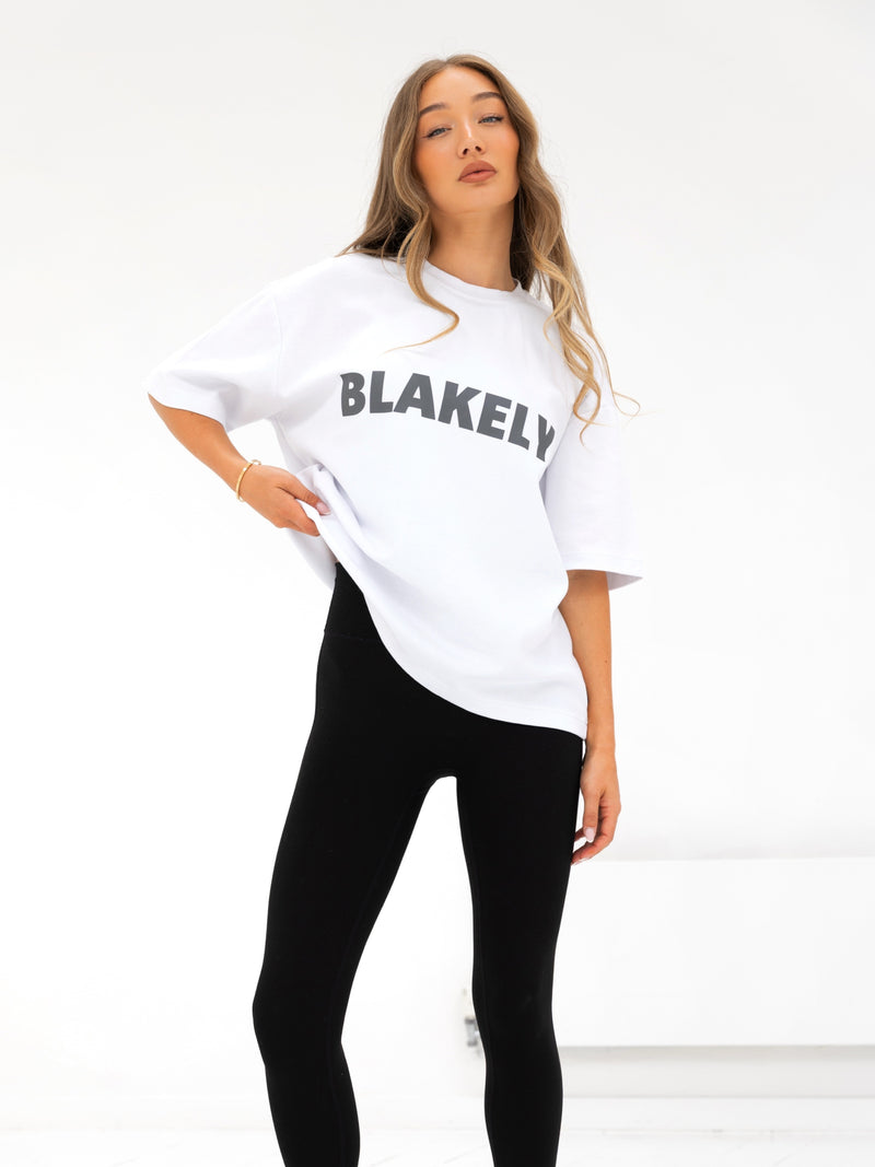 Studio Ultra Oversized T-Shirt - White