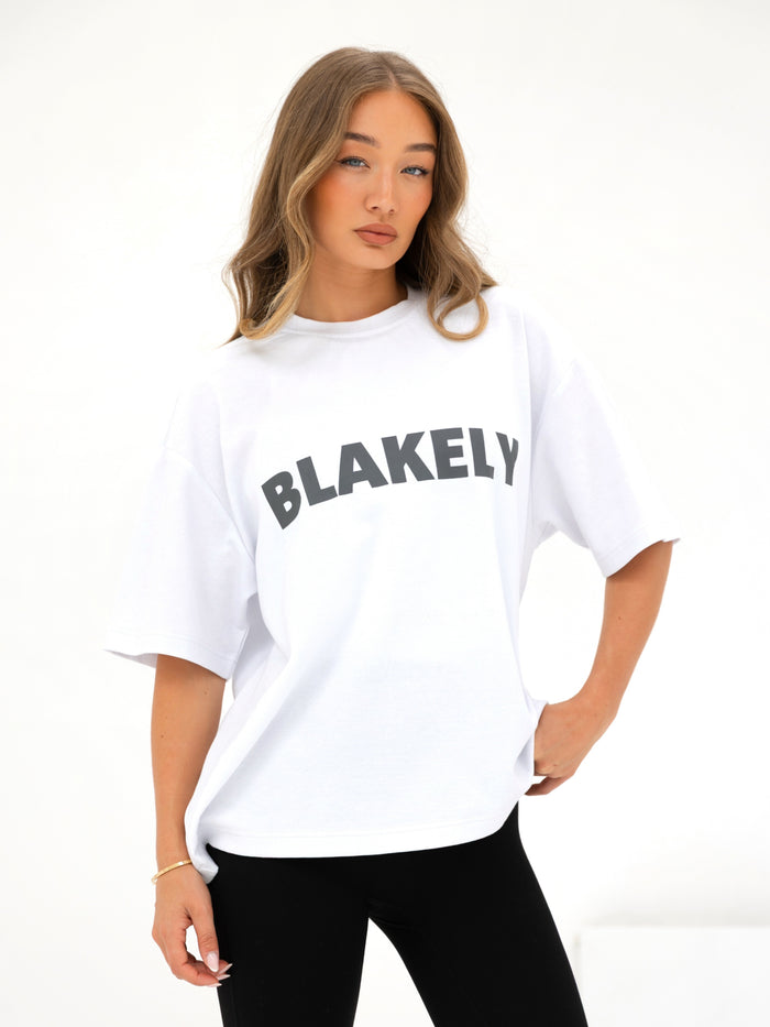 Studio Ultra Oversized T-Shirt - White