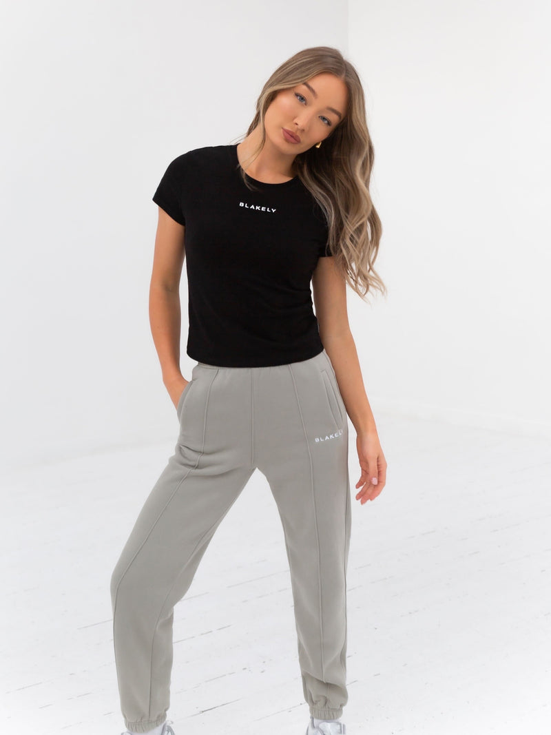 Everyday Cropped T-Shirt - Black