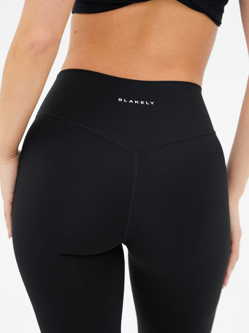 Ultimate Flared Leggings - Black