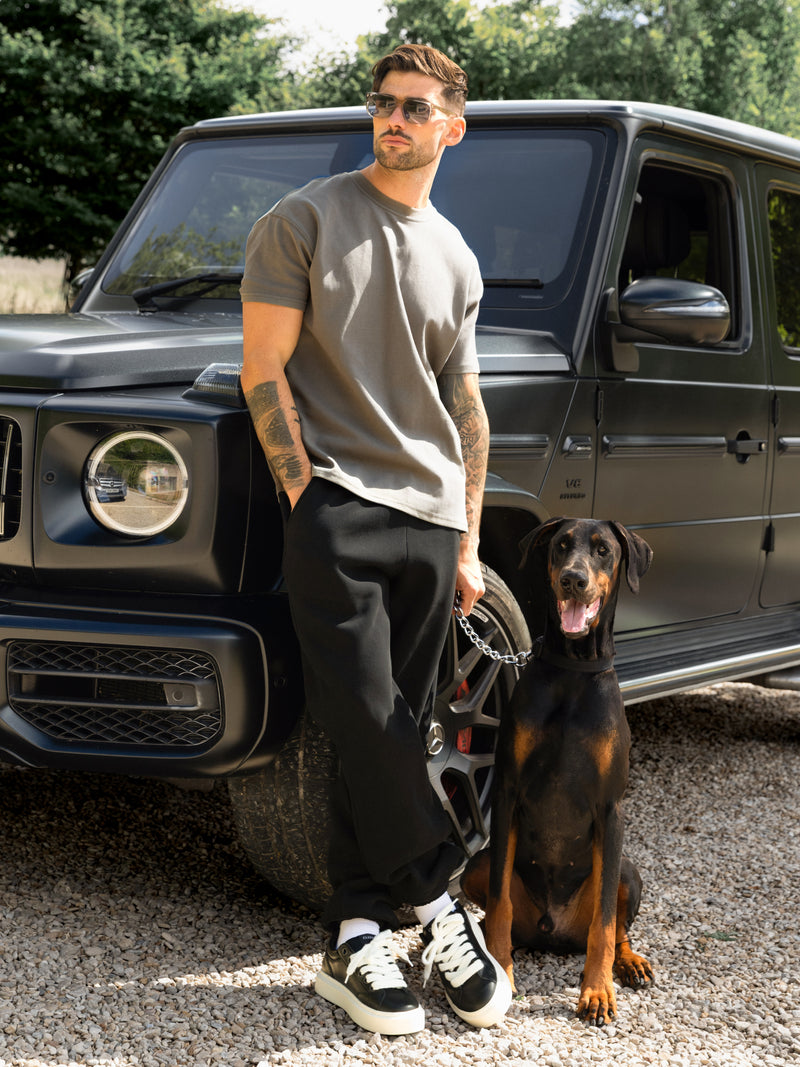 Blakely Basic Relaxed Cuffed Sweatpants - Black