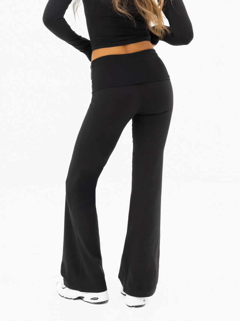 Ultimate Soft Lifestyle Flares - Black