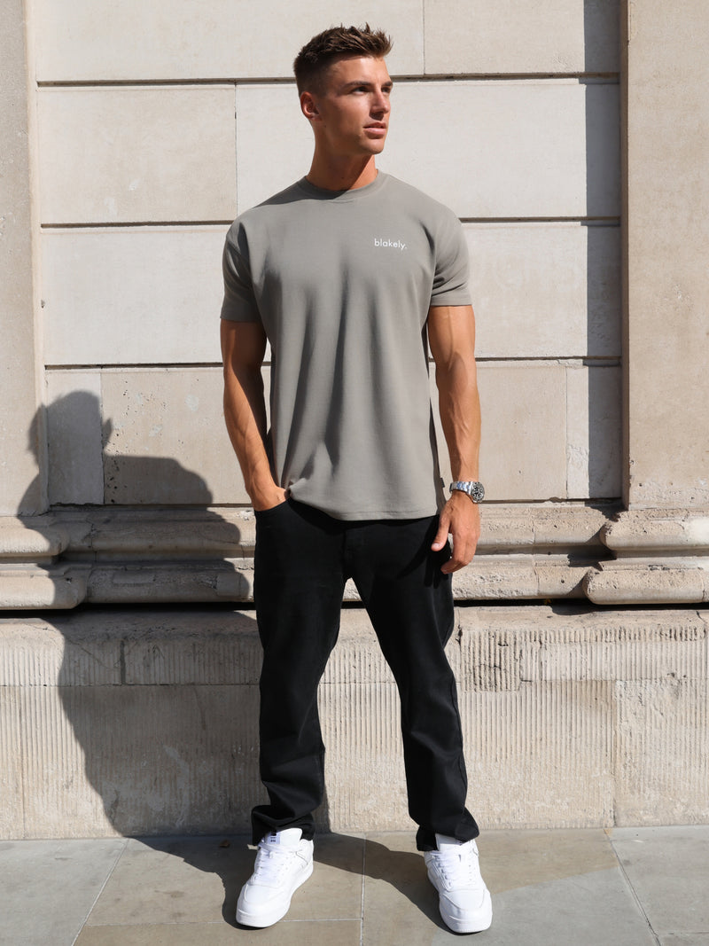 Leo Relaxed T-Shirt - Safari Green