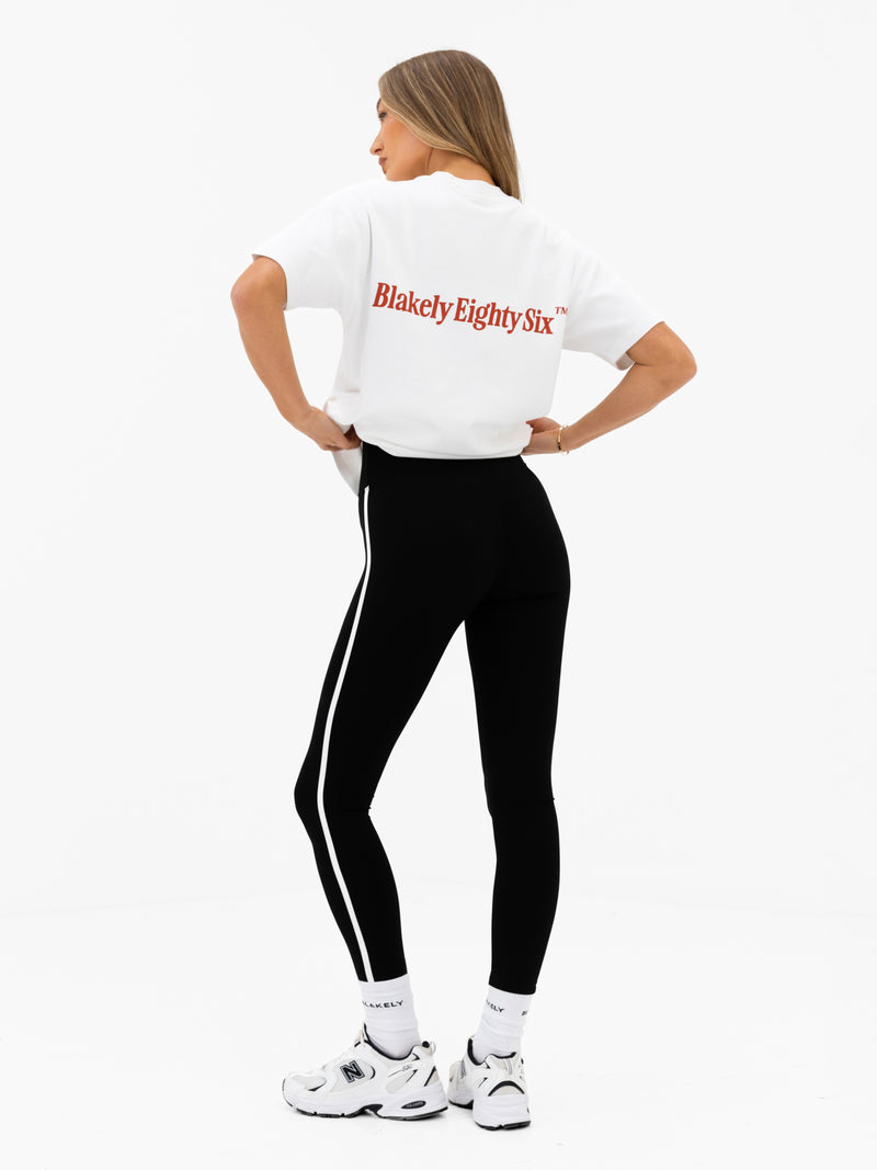 Romi Oversized T-Shirt - Flat White & Washed Red