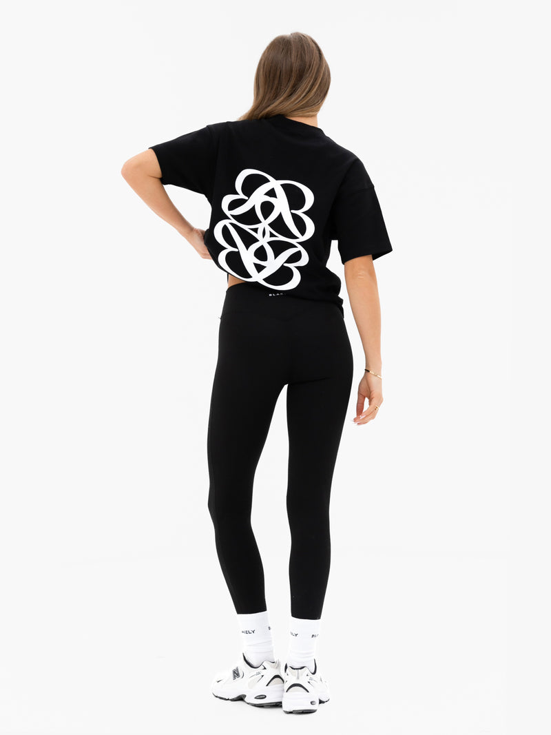 Iris Oversized T-Shirt - Black