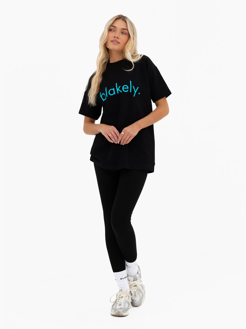 Lila Oversized T-Shirt - Black & Aqua