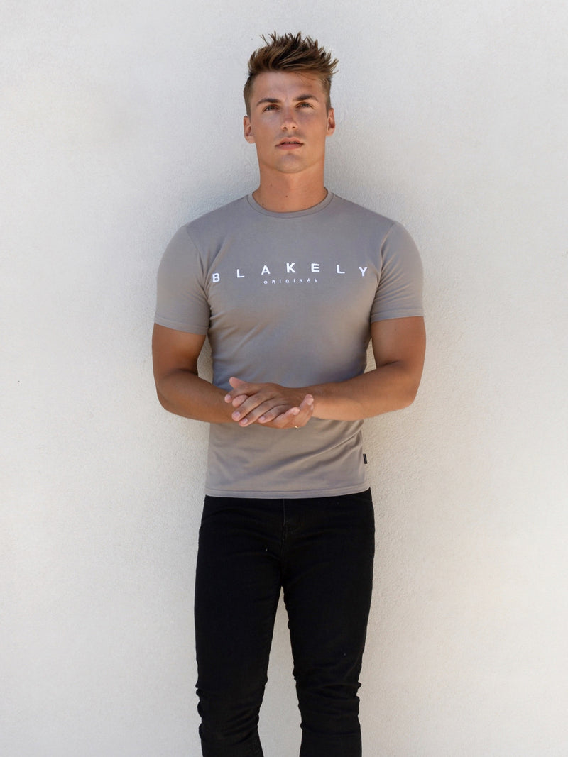 Huxon T-Shirt - Neutral Grey