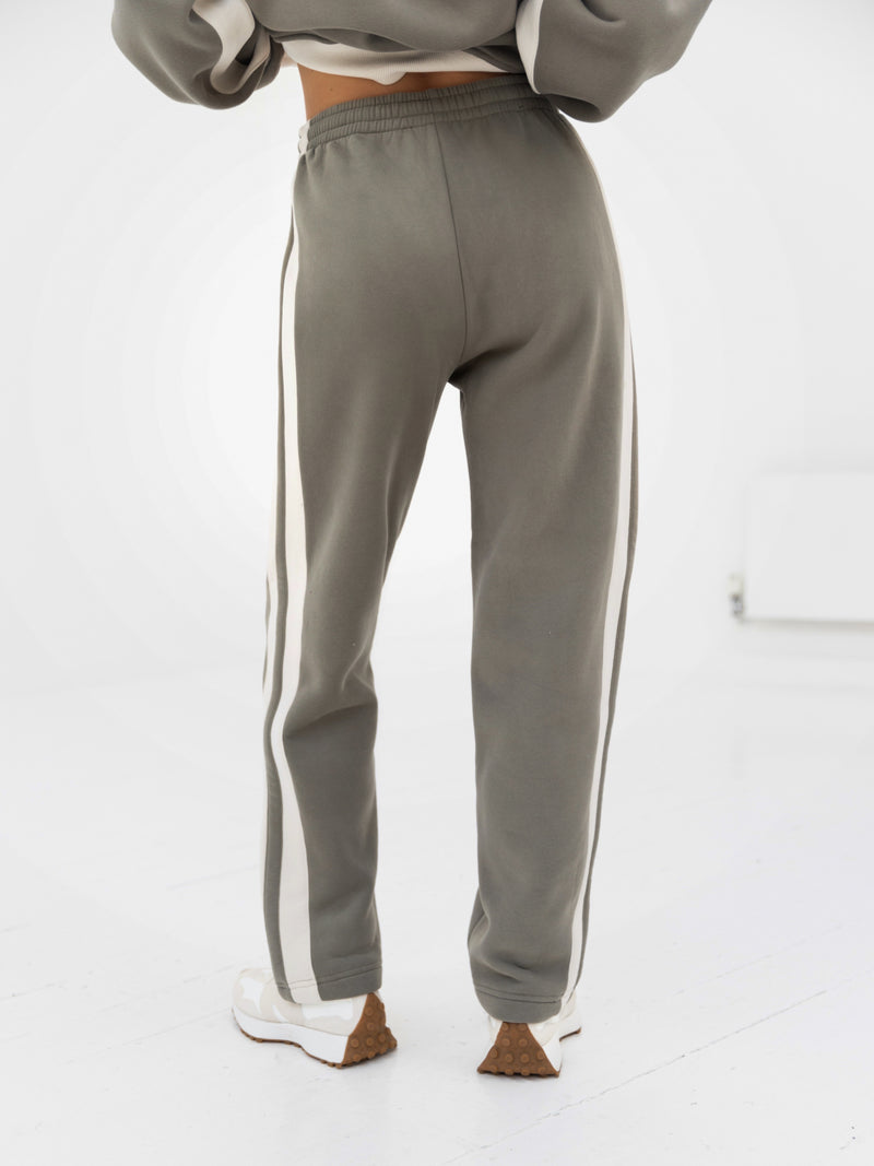 Classic Panel Sweatpants - Safari Green