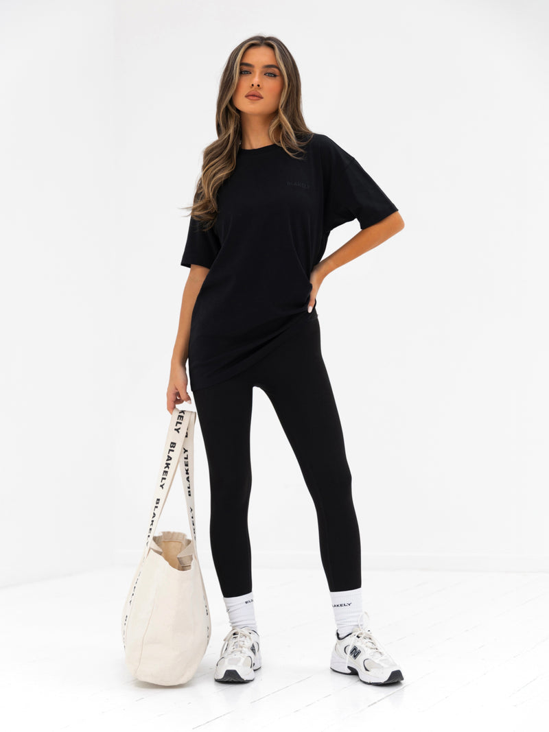 Isla Oversized T-Shirt - Black