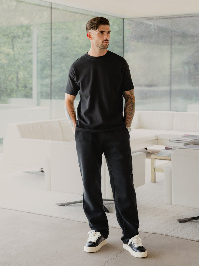 Blakely Straight Leg Sweatpants - Black