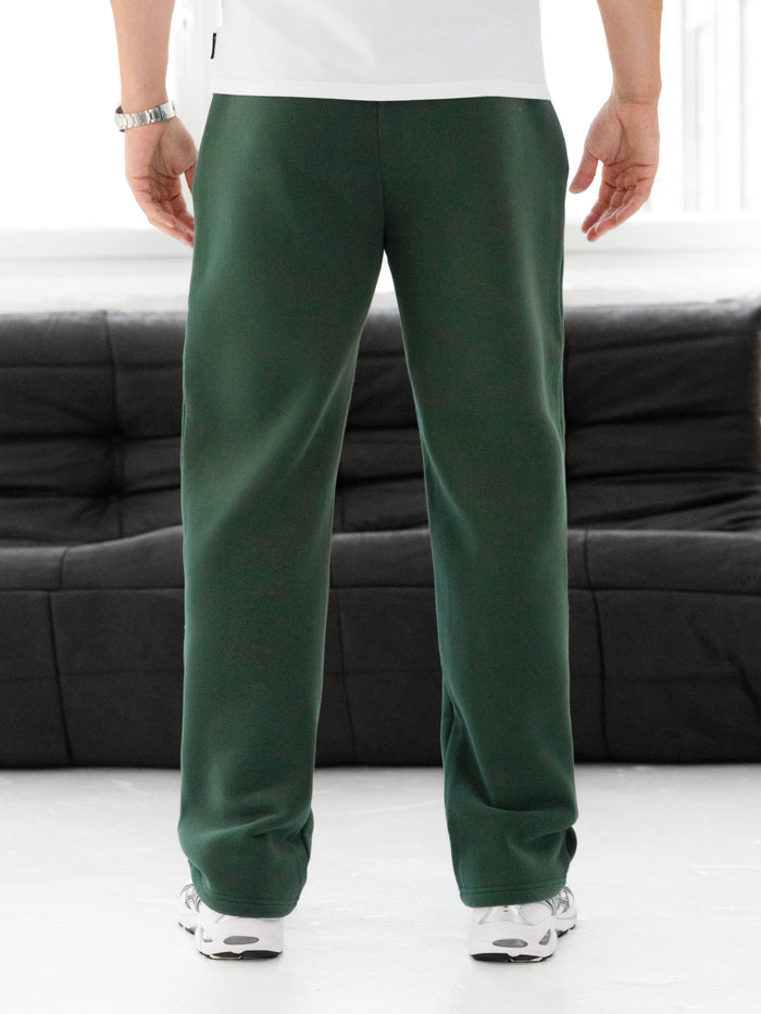 Blakely Straight Leg Sweatpants - Forest Green