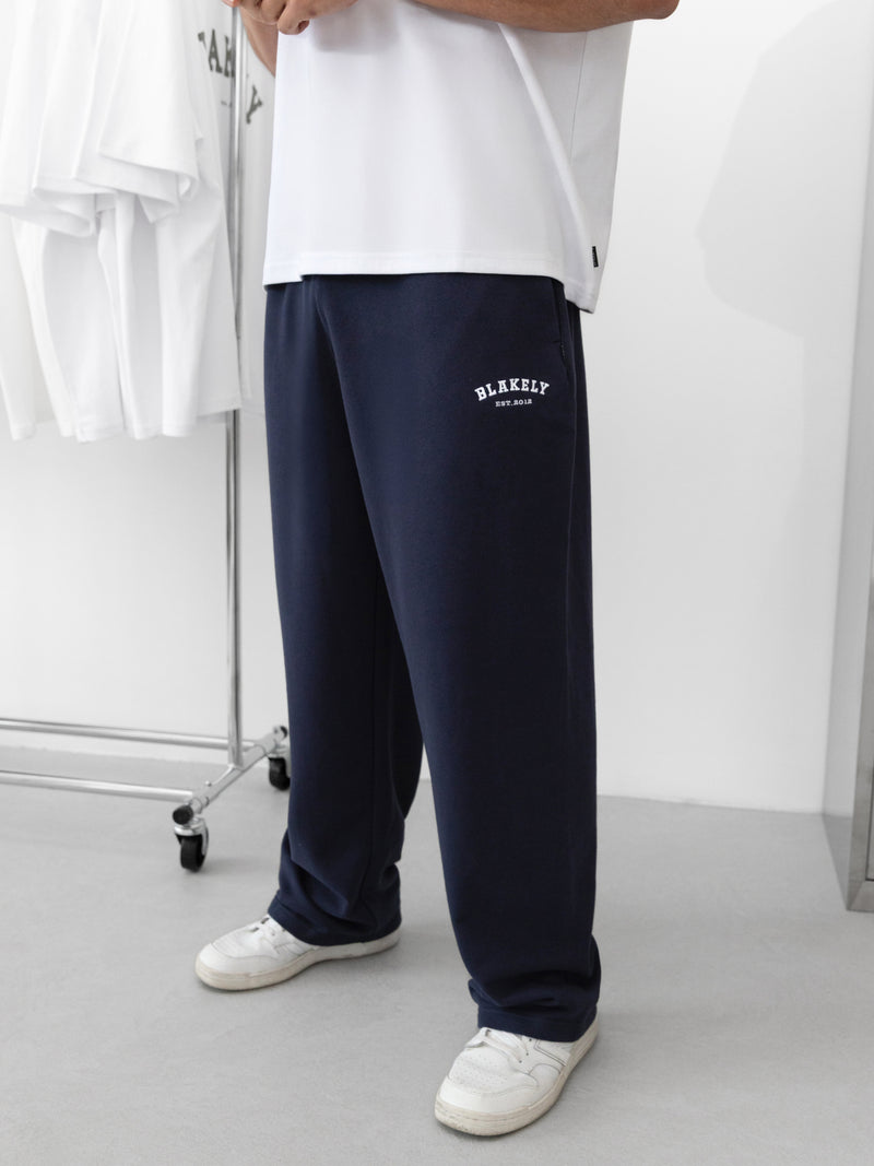 Heritage Relaxed Sweatpants - True Navy
