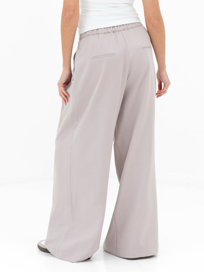 Ali Pleated Trousers - Pebble