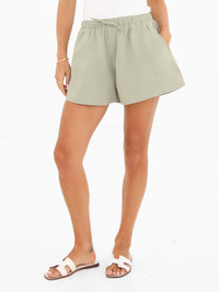 Kaia Poplin Shorts - Pistachio