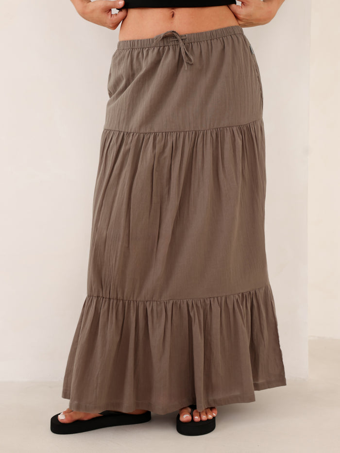 Ava Tiered Maxi Skirt - Warm Brown