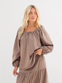 Ava Oversized Blouse - Warm Brown