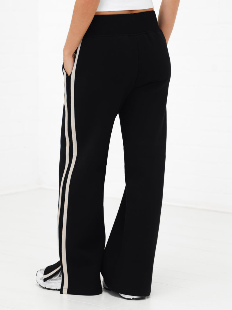 Yasmin Wide Leg Sweatpants - Black