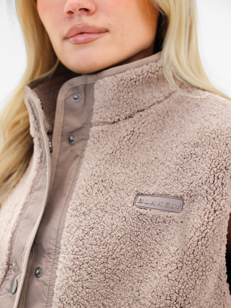 Borg Oversized Gilet - Soft Brown