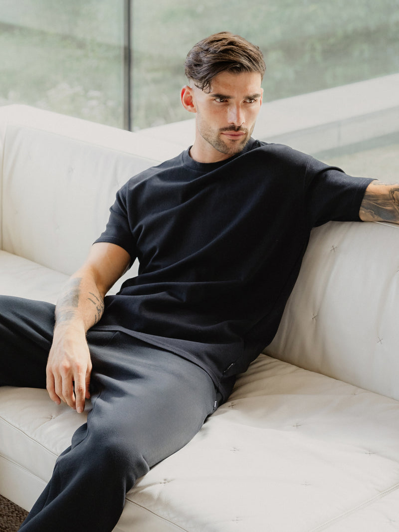 Blakely Basic Relaxed T-Shirt - Black