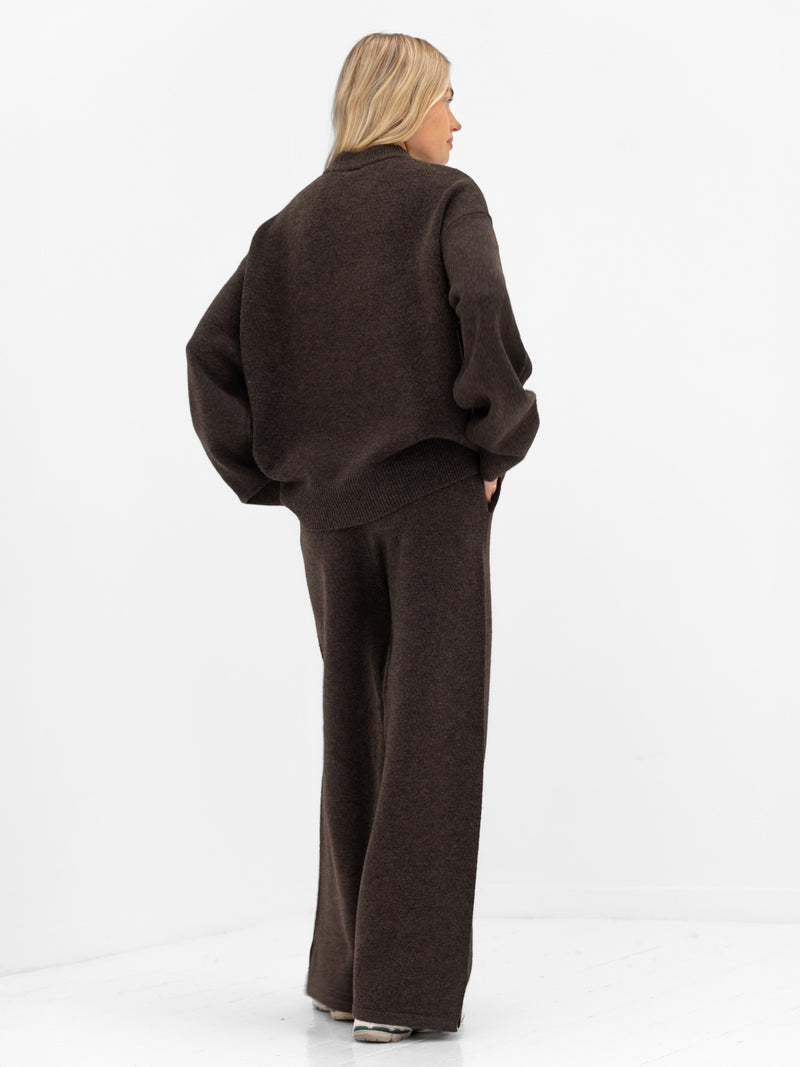 Oversized Knitted Jumper - Chocolate Brown