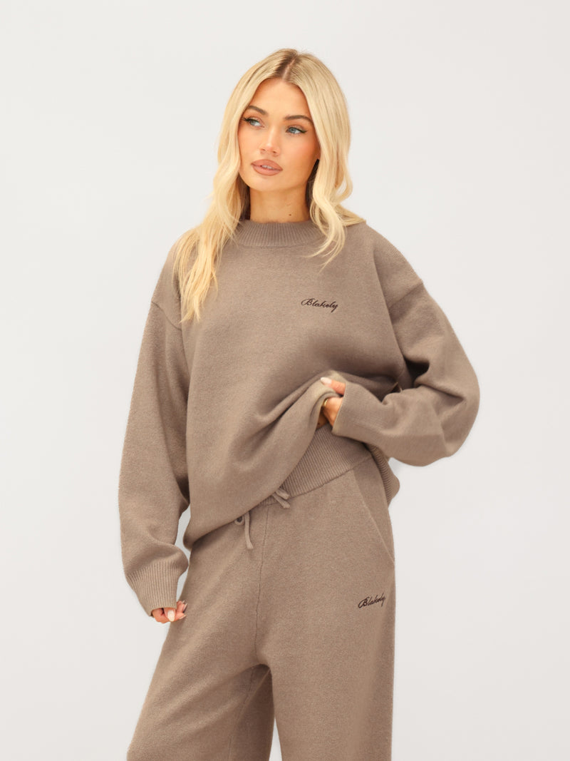 Oversized Knitted Jumper - Soft Brown