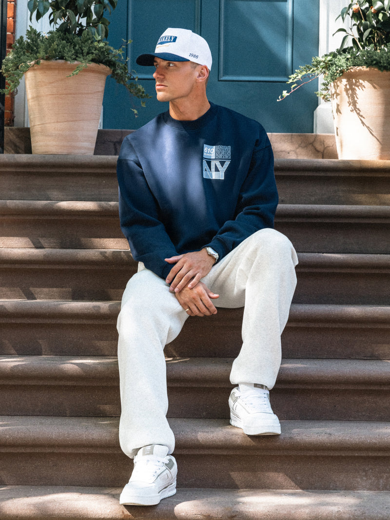 Brooklyn 610 Relaxed Jumper - Navy