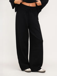 Layla Knitted Wide Leg Sweatpants - Black