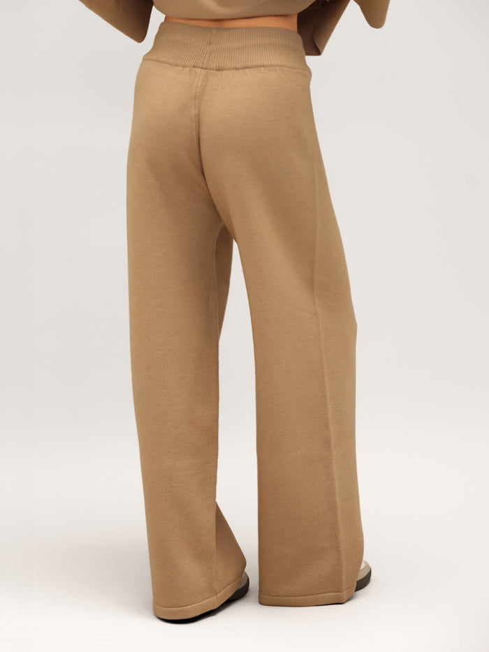 Layla Knitted Wide Leg Sweatpants - Caramel