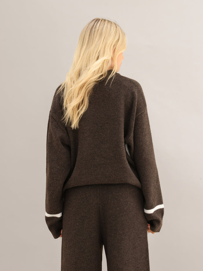 Margot Script Oversized Knitted Jumper - Chocolate Brown