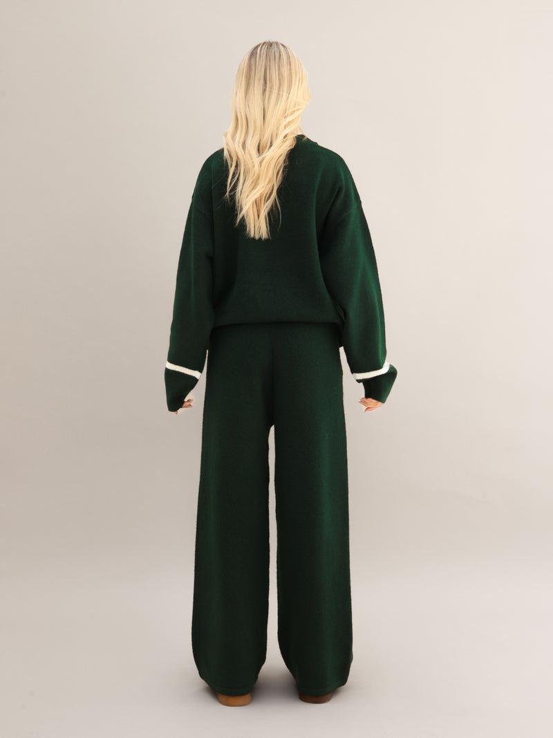 Margot Script Oversized Knitted Jumper - Emerald Green