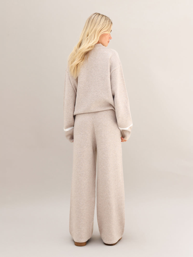 Margot Script Oversized Knitted Jumper - Toasted Taupe
