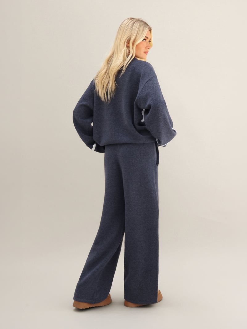 Margot Script Oversized Knitted Jumper - True Navy