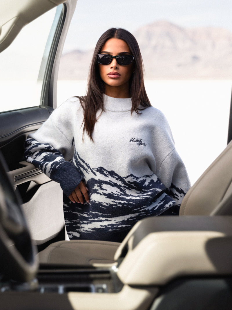 Oversized Knitted Mountain Jumper - True Navy