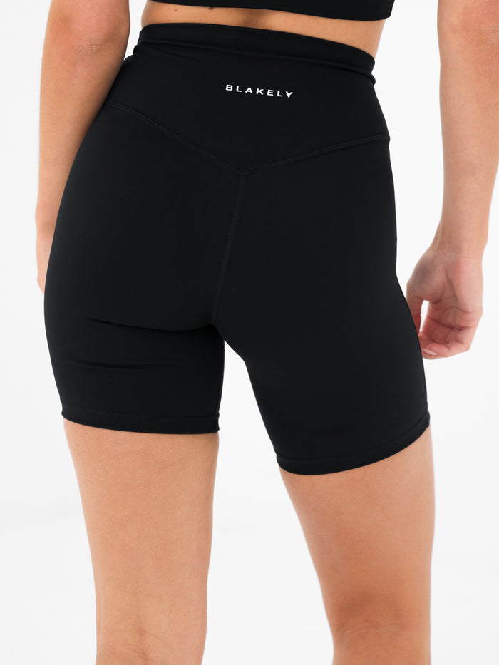 Ultimate Ruched Shorts - Black