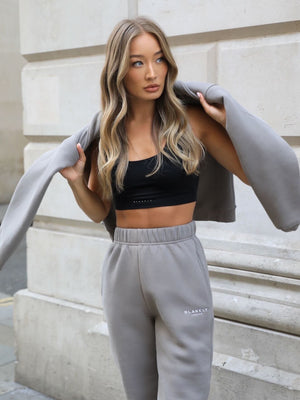 Universal Women's Relaxed Hoodie - Soft Taupe