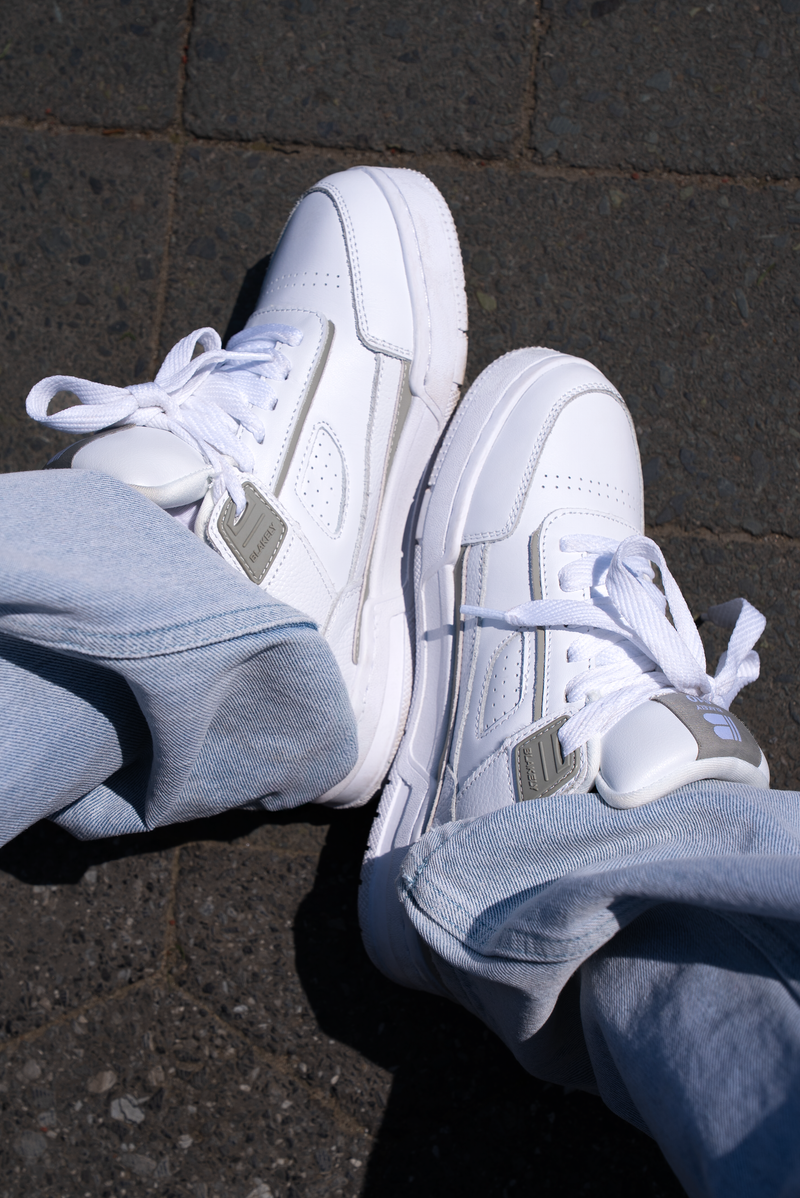 Pacer 610 Trainers - White & Brown